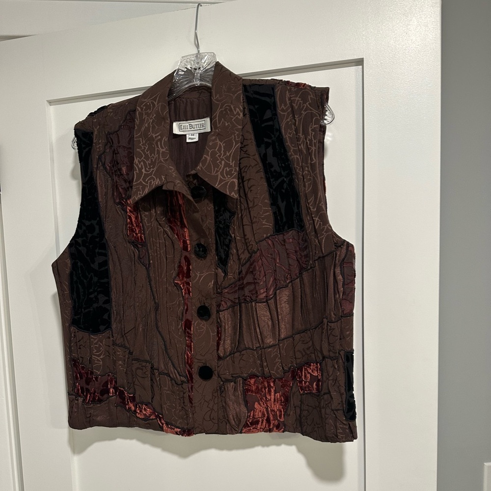 Lili Butler 100% Silk, Brown and Black Vest, Size Medium
